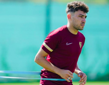 أسود إشبيلية.. صداع في رأس المدرب لوبيتيغي!