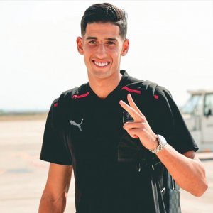 اكرد يعسكر باسبانيا لهذا الغرض