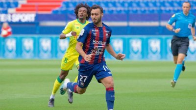 مغربي جديد ينضم لأسود هولندا