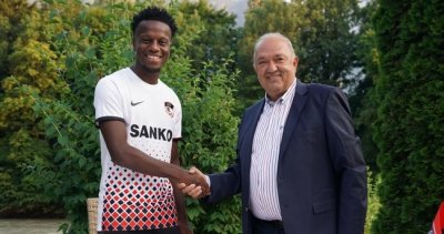 حمزة منديل ينتقل معارا إلى ناد تركي