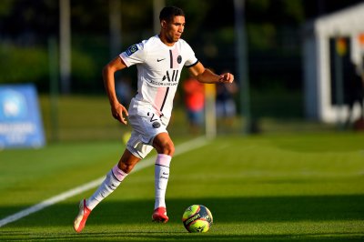 حكيمي: أنا سعيد وأتطلع لأول لقب في باريس