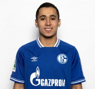 شالك لا يستطيع التخلص من الأسود المغاربة!