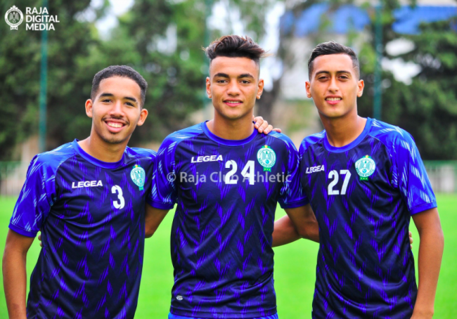 نهضة بركان يخطف لاعبا رجاويا والقضية فيها جدل