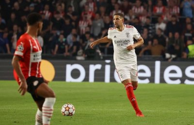 بنيفكا مستغرب لعقوبة تاعرابت ويدرس قرار الإستئناف