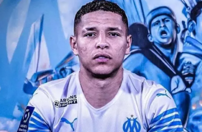 مارسيليا تلقى الضوء الأخضر للارتباط بحارث