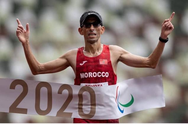 الألعاب الأولمبية (بارالمبية).. العداء المغربي الامين الشنتوف يتوج بالذهب في سباق المارطون