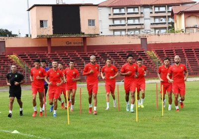 حراسة مشددة على اقامة الأسود بغينيا