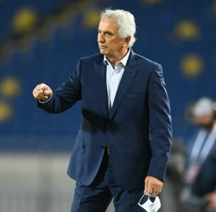 خاليلودزيتش يروي تفاصيل ما حدث بكوناكري