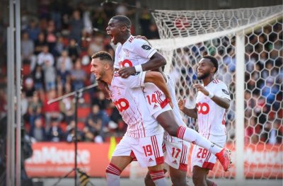 أملاح يعيد سطاندار إلى الواجهة بهدف جديد