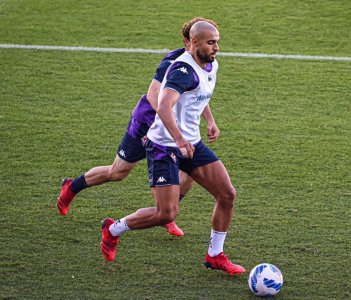 أمرابط ومالح في لائحة فيرونتينا لمواجهة أودينيزي