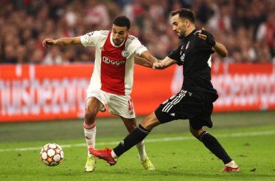 أنطوني مهاجم أجاكس: أمر رائع أن تلعب إلى جانب مزراوي