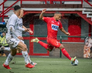 عليوي ينضاف الى المصابين