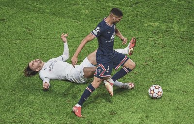 حكيمي لن يشارك رسميا في مباراة اليوم