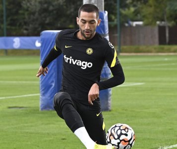 توخيل يبعد زياش عن مباراة برينتفورد