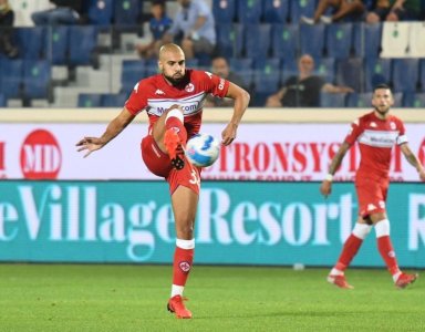 مدرب فيرونتينا: رأيت أمرابط الجيد جدا