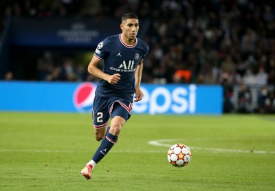 صحيفة  SOFOOT  تعدل من مقالها العنصري ضد حكيمي