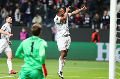 أوروبا ليغ : العرابي سجل الهدف 15 أوروبيا