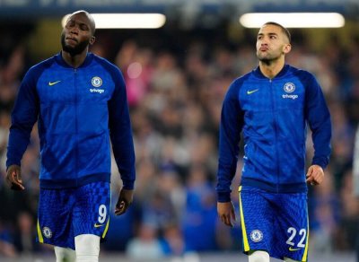 إصابة لوكاكو هل تعيد زياش إلى الواجهة ؟