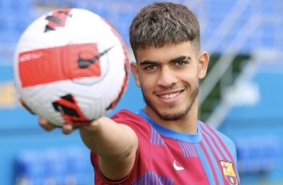 موهبة برشلونة المغربية سيغيب عن مباراة كييف