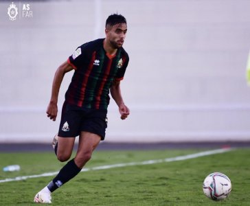 من سيعوض الشيبي وأبوخلال في عرين الأسود؟