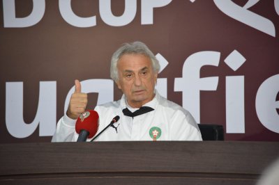 خليلودزيتش يثير غضب إشبيلية!