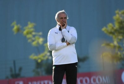 وحيد بتصفيات تاريخية غير مسبوقة