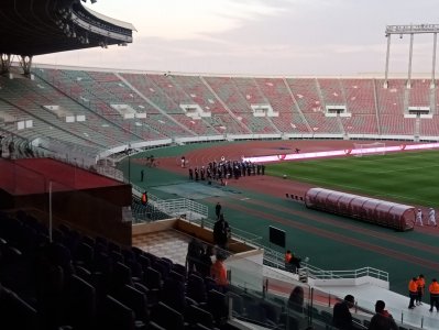 الفريق الوطني يصل لمركب مولاي عبد الله