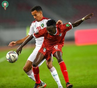 هل فعلا يصلح العكوش ظهيرا للأسود؟