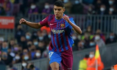 هكذا لقبوا الياس اخوماش  ميسي القادم 