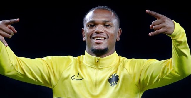 الصحافة الهولندية تؤكد: اوبيندا لن يلعب للمغرب