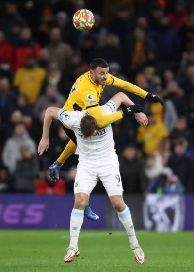 سايس وولفرهامبتون توقفا عن سكة الفوز