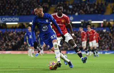 ديلي ميل: برشلونة يصر على ضم زياش لتعويض رحيل ميسي