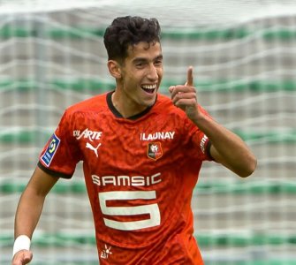 اكرد اجتاح اخضر سانت اتيان بالخماسية