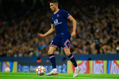 حكيمي ضمن تشكيلة العام بحسب اتحاد التاريخ والإحصاء