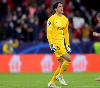 بونو ضمن أفضل 10 حراس مرمى في العالم