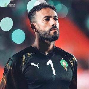 الإصابة تهدد الزنيتي بالغياب عن الكان