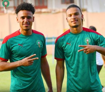 الشقيقان مايي يعيشان حلما جميلا بالكامرون