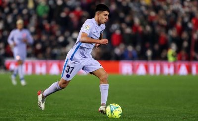 أخوماش يلتحق بمنتخب لاروخا الإسباني