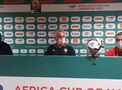 الناخب الوطني يعقد ندوة صحفية برفقة الحارس بونو