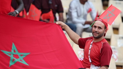 كأس أمم إفريقيا: مغاربة ياوندي ينوهون بتأهل الأسود