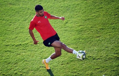 بعد إنفراد  المنتخب  برقوق شارك في الحصة التدريبية للمنتخب الوطني