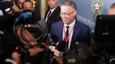 رئيس الجامعة يتوجه إلى ياوندي للحاق ببعثة المنتخب الوطني