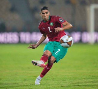 حكيمي رجل المباراة والأفضل على الإطلاق