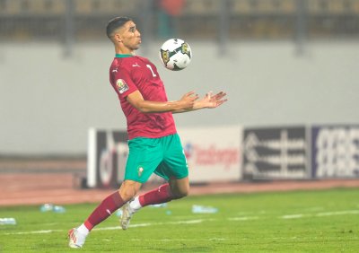 حكيمي بات يجمع مابين قوة تسديدات رونالدو ودقة ميسي