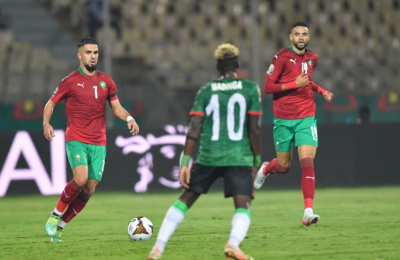 عمران لوزا: حماس في الوسط