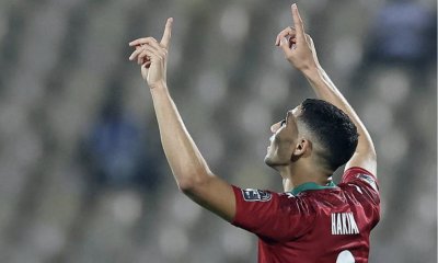 عكس إستفزازات الدراجي.. الإعلامي الجزائري جبلي يتباهى بحكيمي