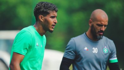 ايمن موفق عاد رسميا لتشكيل سانت اتيان