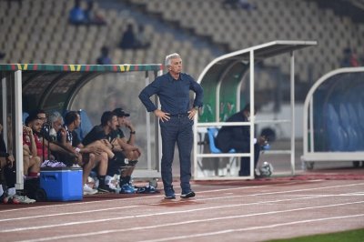 الناخب الوطني: توقيت المباراة عامل مشترك ونحن جاهزون للحرارة والرطوبة والخصم