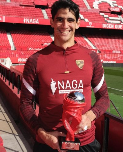 رسميا ياسين بونو ينال جائزة أفضل لاعب إفريقي بالليغا