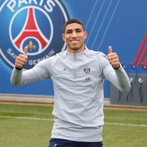 صدق أو لا تصدق القيمة المالية لحكيمي تفوق حاليا 100 مليون أورو